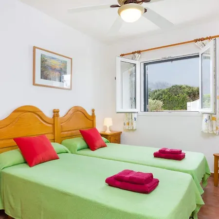 Villa Blanc Arenal By Es Mercadal